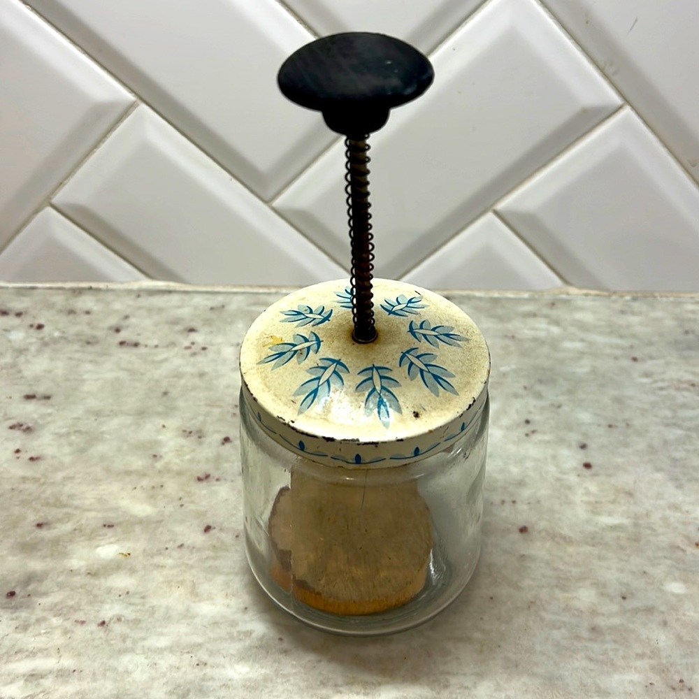 Vintage food chopper
